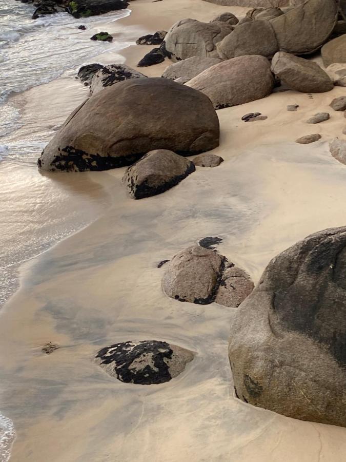 Apartamento Pe Na Areia Caraguatatuba Eksteriør bilde